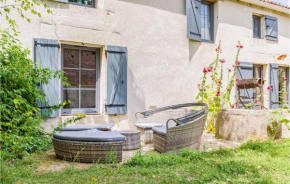 1 Bedroom Cozy Home In Avanton